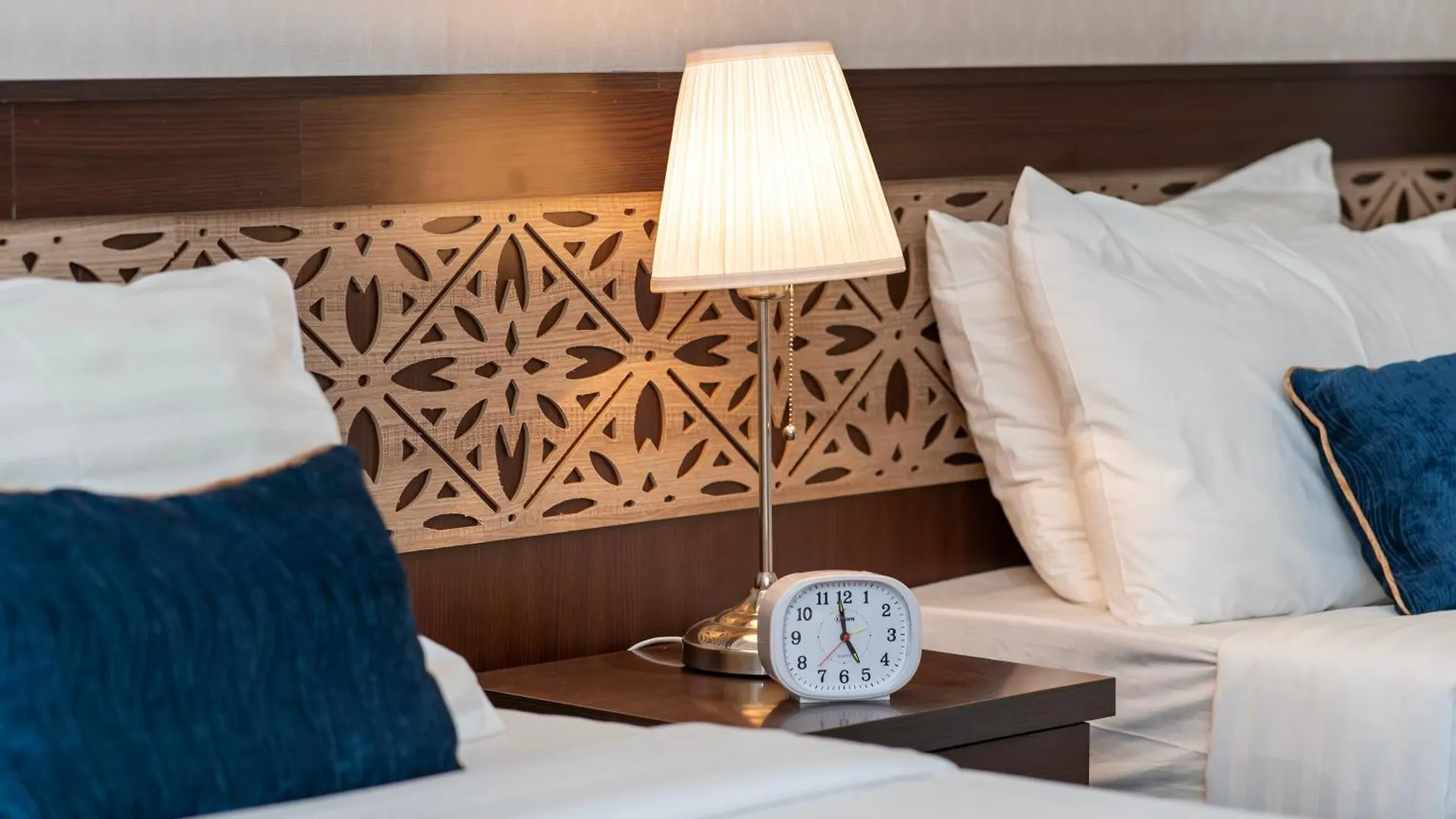 v12alarabiya Otel Mekke Suudi Arabistan
