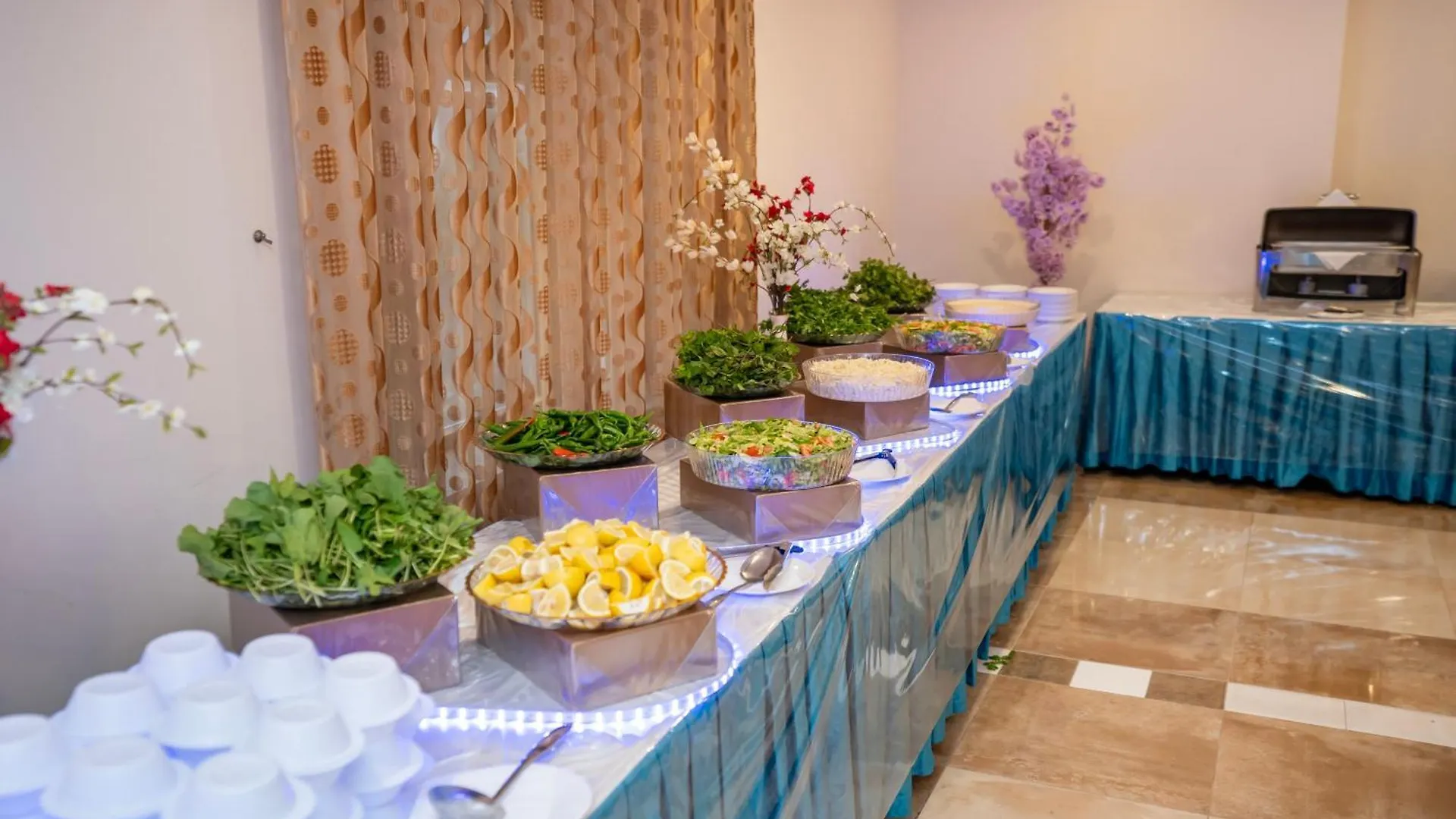 v12alarabiya Otel Mekke