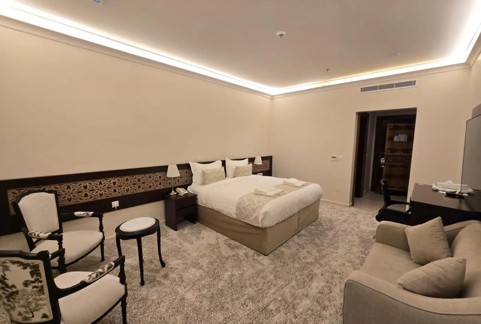 v12alarabiya Otel Mekke